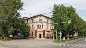 Титова, Торговые