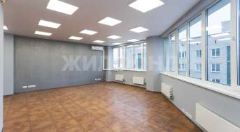 Челюскинцев, Офис